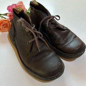 Doc MARTENS Chukka boots SUSSEX Size 9 BROWN LEATHER ANKLE DESERT BOOTS Low